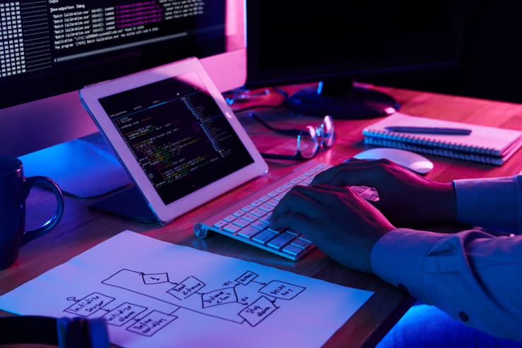 Cover Image 12 : Getting started in backend development 